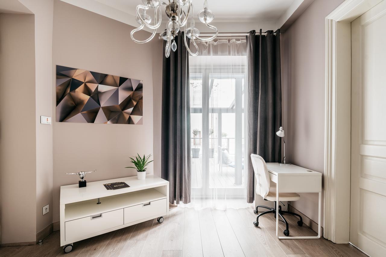 Apartament Milano Avanti Daire Krasków Dış mekan fotoğraf