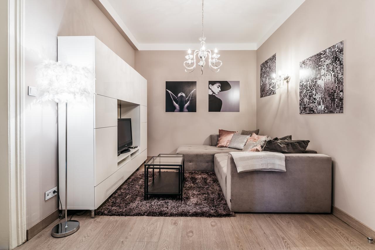 Apartament Milano Avanti Daire Krasków Dış mekan fotoğraf