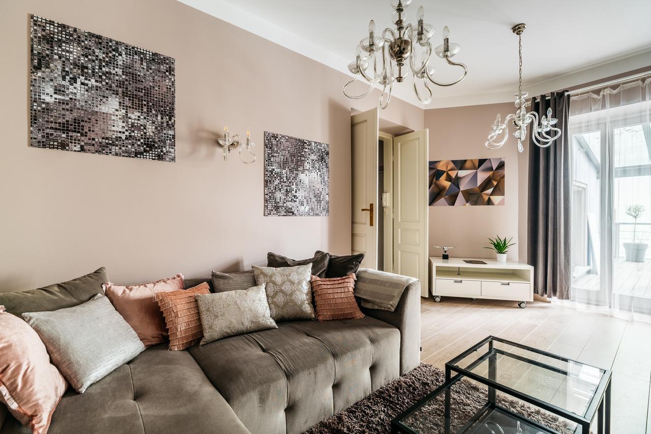 Apartament Milano Avanti Daire Krasków Dış mekan fotoğraf